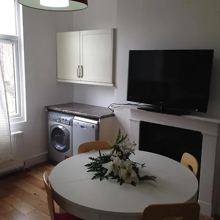 Arsenal 123 Close To Emirates Stadium Direct Eurostar Heathrow-3 Apartments Here Londres Exterior foto
